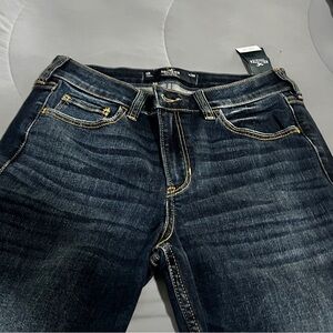 Hollister Women's Dark Blue Jeans